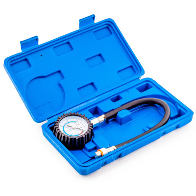 Измеритель давления масла "МаслоМер" (ВАЗ и иномарки) пласт. кейс TOP AUTO