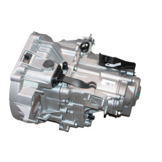 КПП 2190,1119 в сб. Гранта под стартер 3 шпильки ВАЗ